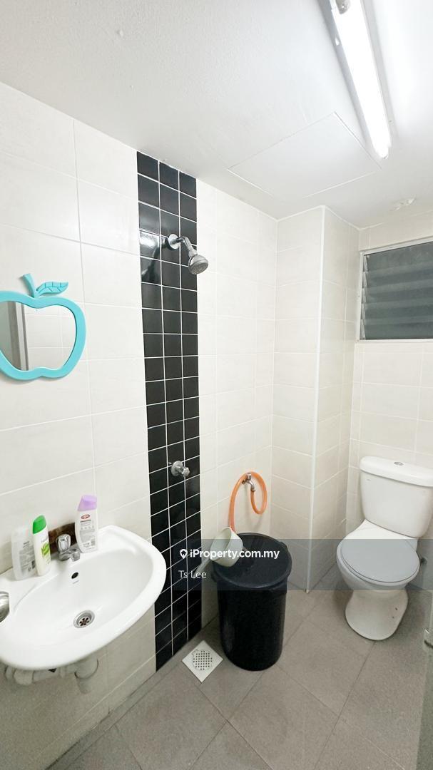 Condominium for Sale in Pelangi Heights 2 by Ts Lee - iProperty.com.my