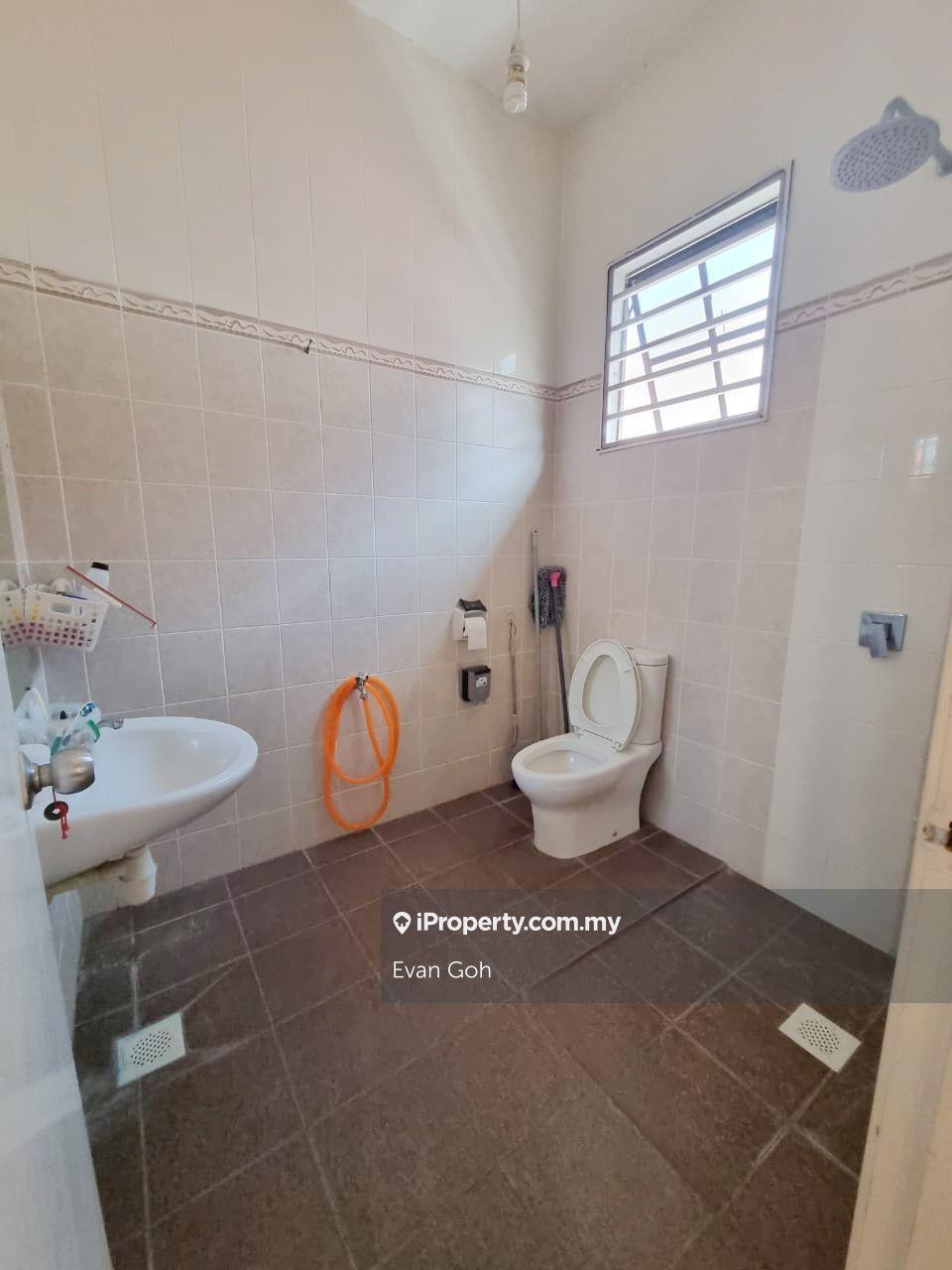 Rumah Berkembar untuk Dijual di Bandar Nusaputra, Puchong oleh Evan Goh - iProperty.com.my