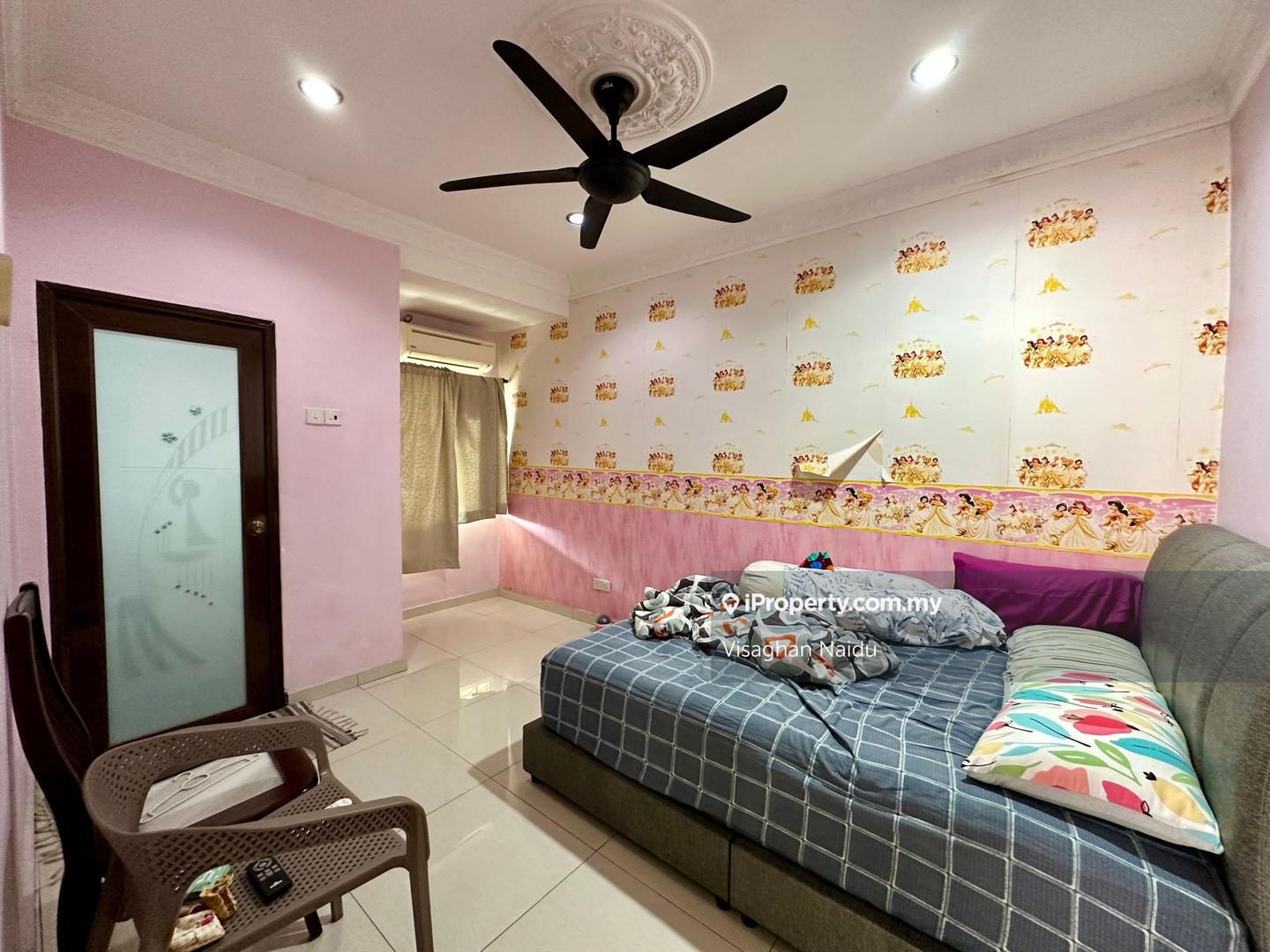 Rumah Berkembar untuk Dijual di Bandar Country Homes, Rawang oleh Visaghan Naidu - iProperty.com.my