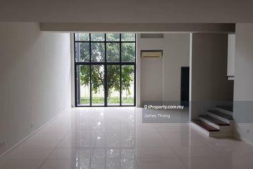 Rumah Berangkai 3 Tingkat untuk Dijual di Casaman, Desa Parkcity oleh James Thong - iProperty.com.my