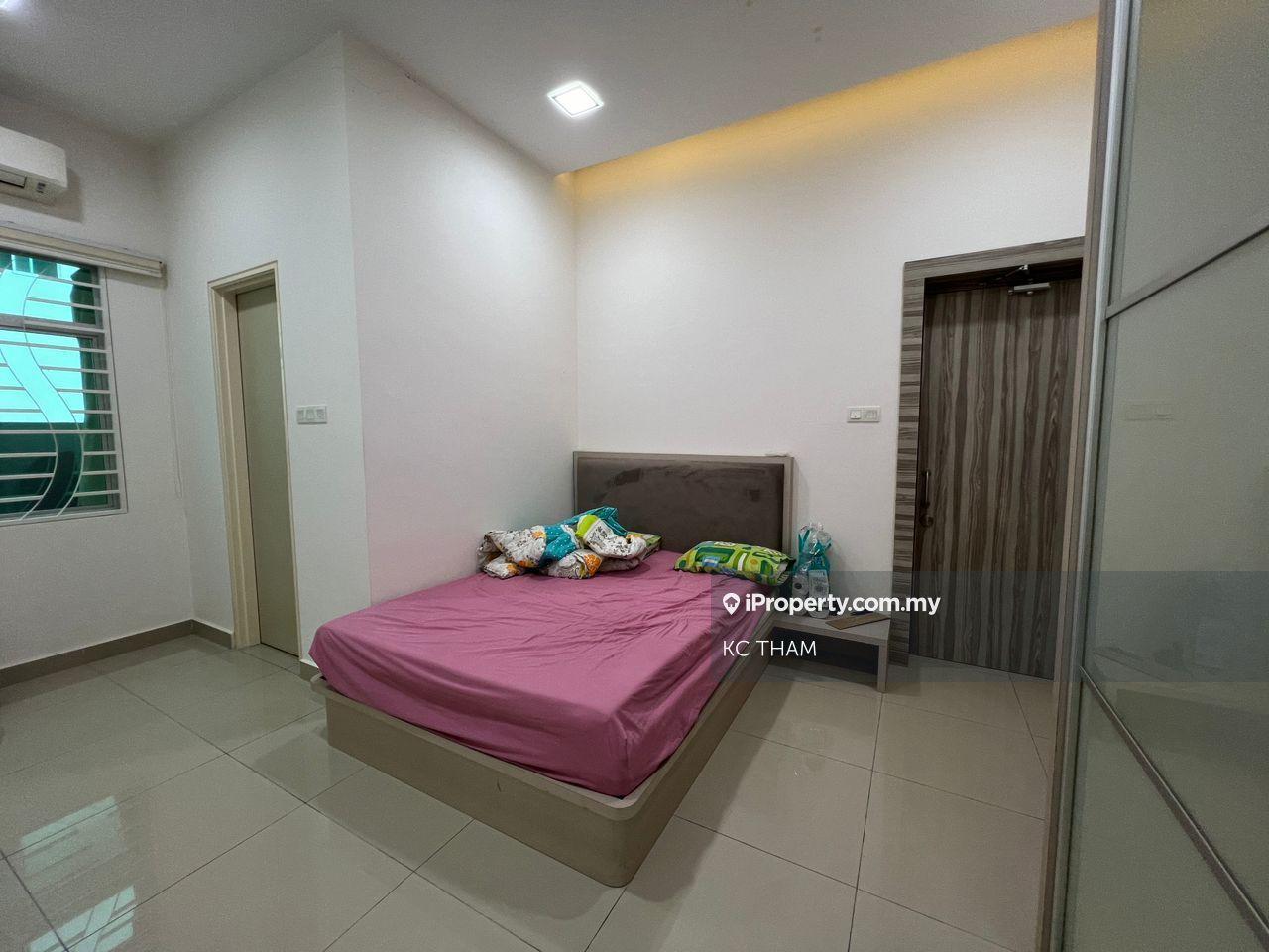 Rumah Berangkai 2 Tingkat untuk Dijual di Ixora Residences @ Bandar Seri Coalfields, Sungai Buloh oleh KC THAM - iProperty.com.my