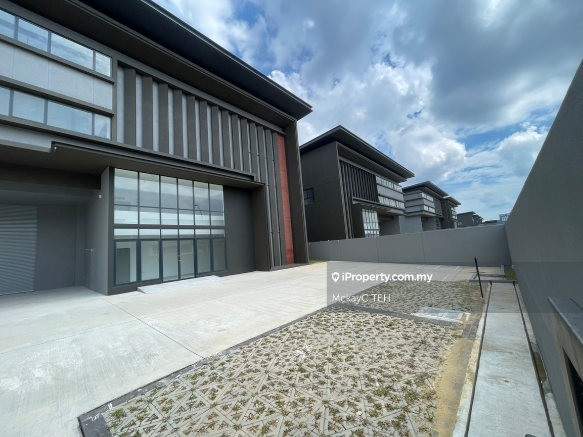 Semi-D Kilang untuk Disewa di Elmina business park, Sungai Buloh oleh MckayC TEH - iProperty.com.my