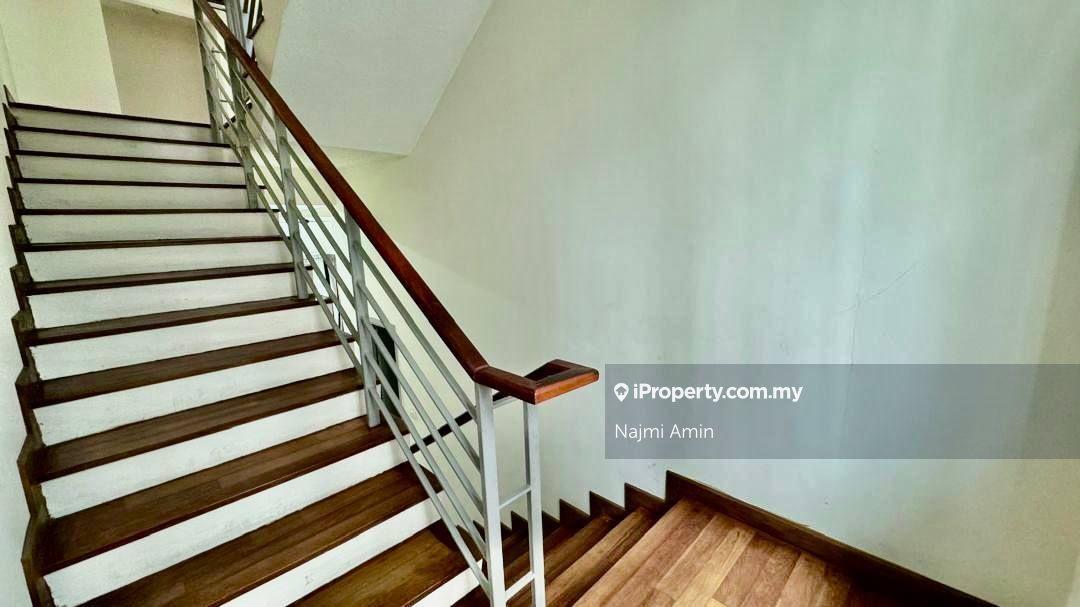 Bungalow House for Sale in Anjung Melati, Gombak by Najmi Amin - iProperty.com.my