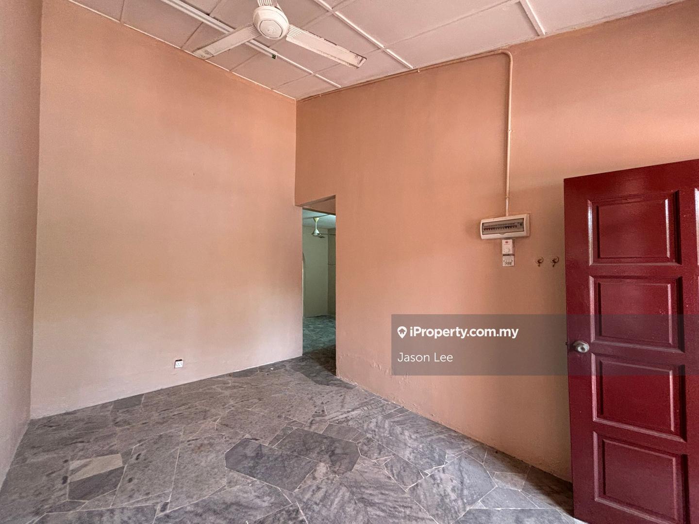 Rumah Berangkai 1 Tingkat untuk Dijual di Taman Harmoni, Seri Kembangan oleh Jason Lee - iProperty.com.my