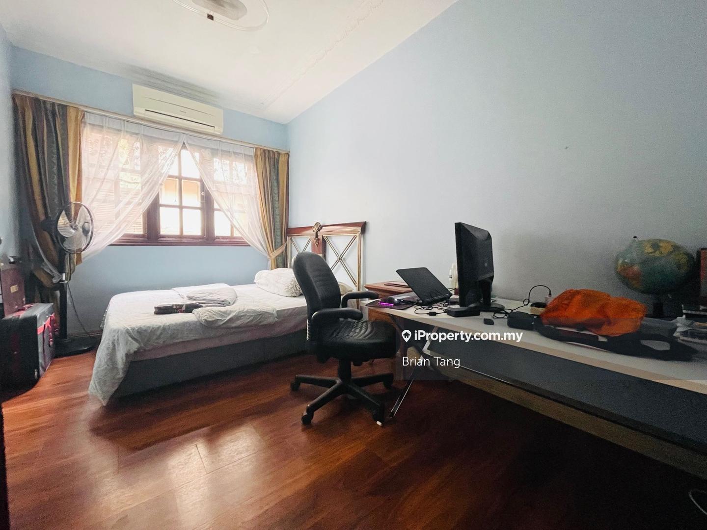 Bungalow House for Sale in Sierramas, Sungai Buloh by Brian Tang - iProperty.com.my