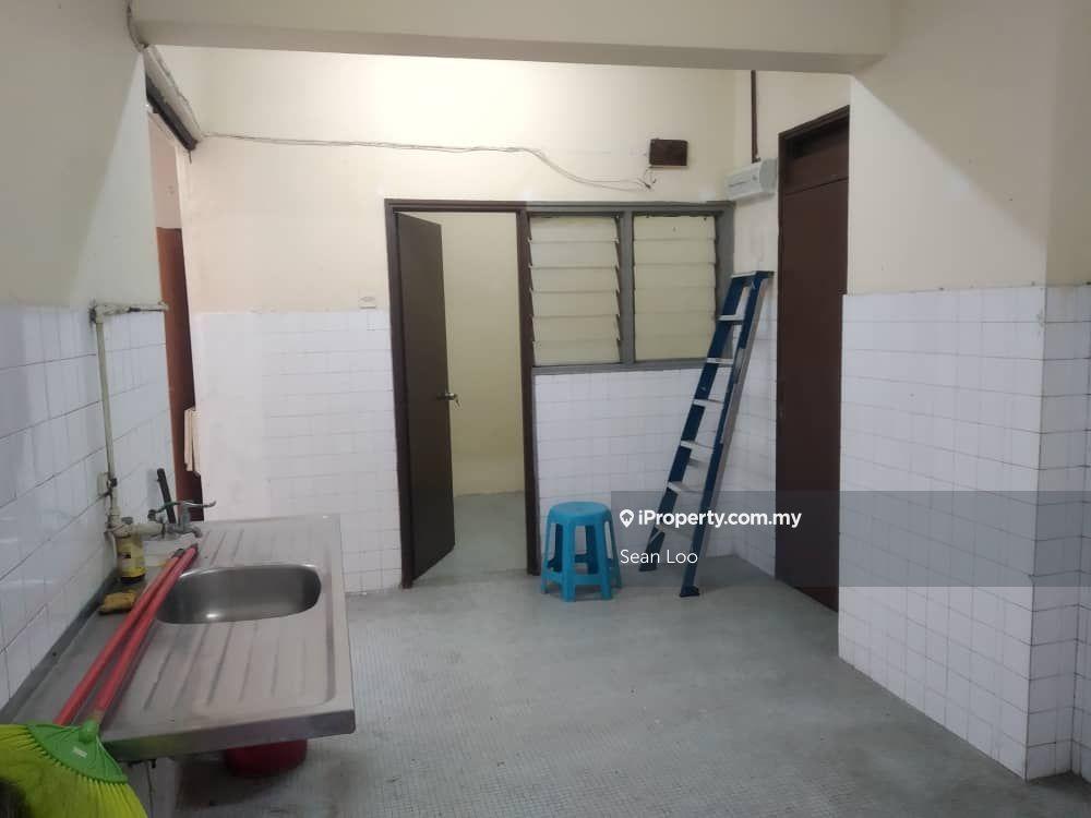 Apartment for Sale in Bangunan Choo Cheng Khay by Sean Loo - iProperty.com.my