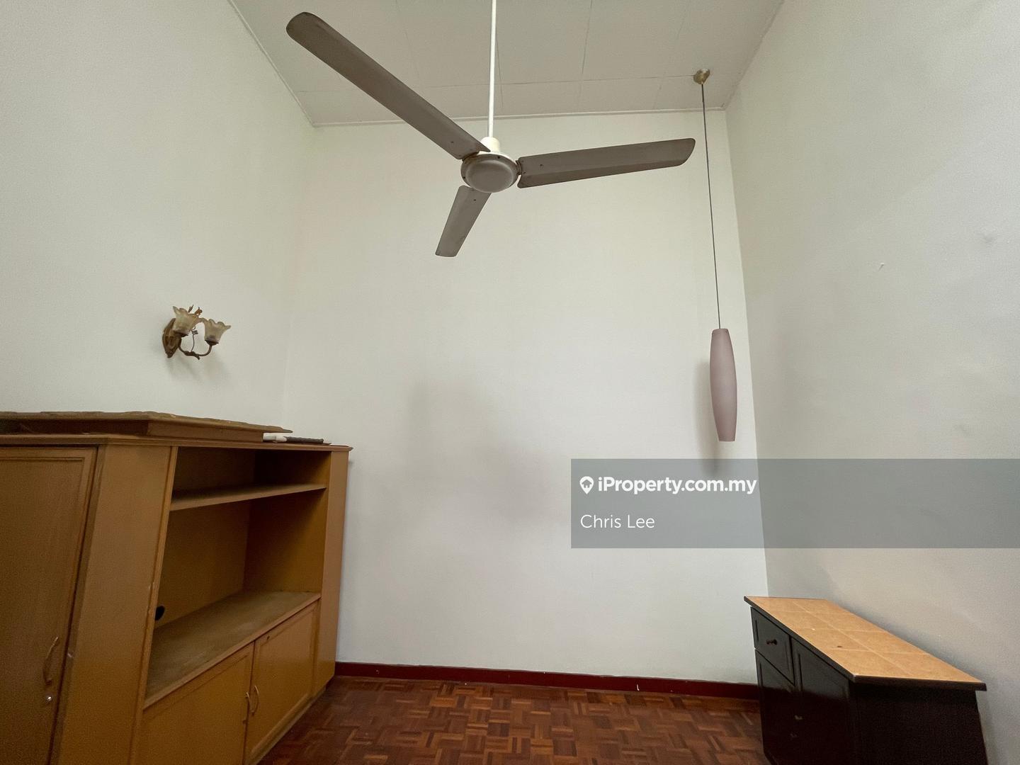 Rumah Berangkai 2 Tingkat untuk Dijual di Bu1 damansara petaling jaya, Bandar Utama oleh Chris Lee - iProperty.com.my