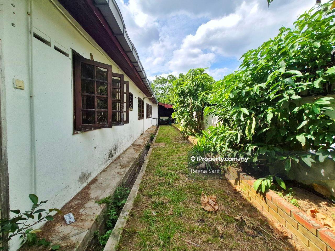 Banglo untuk Dijual di Seksyen 6, Petaling Jaya oleh Reena Sarif - iProperty.com.my