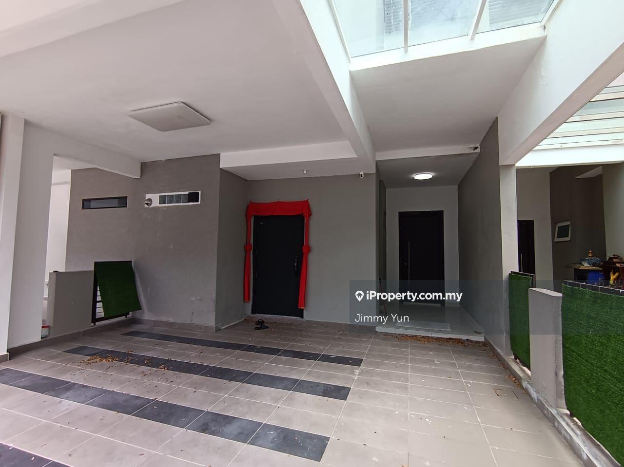 Rumah Berangkai 3 Tingkat untuk Dijual di Semenyih, Selangor oleh Jimmy Yun - iProperty.com.my