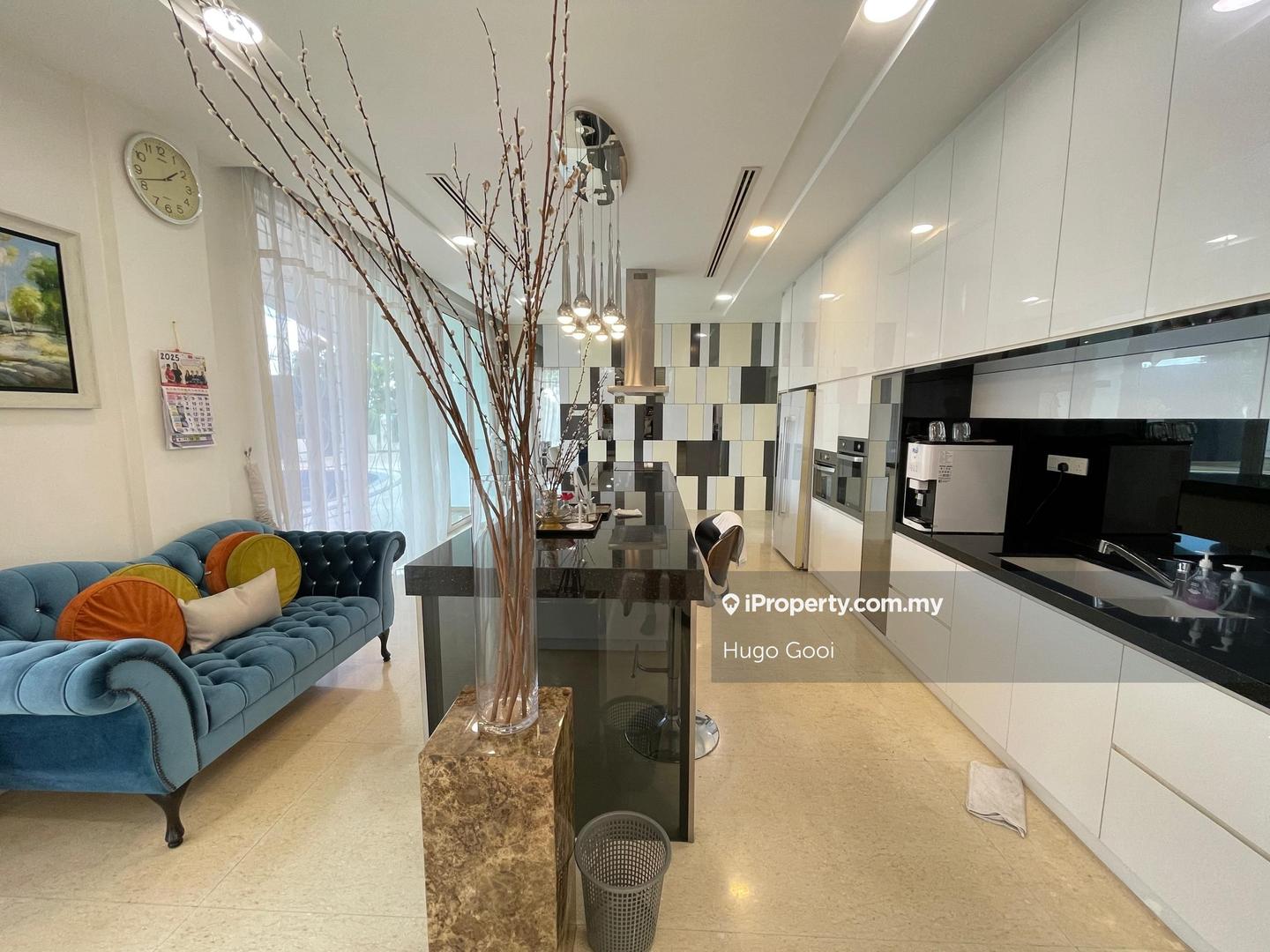 Banglo untuk Dijual di The Mines Resort City, Bluwater Estate, Gita Bayu, Seri Kembangan oleh Hugo Gooi - iProperty.com.my