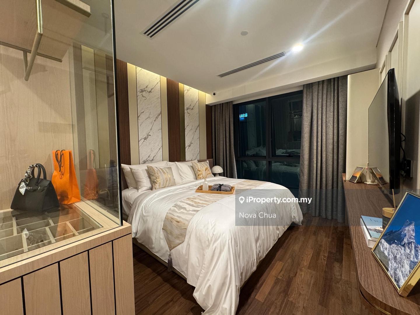 Residensi Servis untuk Dijual di Times Square 2 oleh Nova Chua - iProperty.com.my