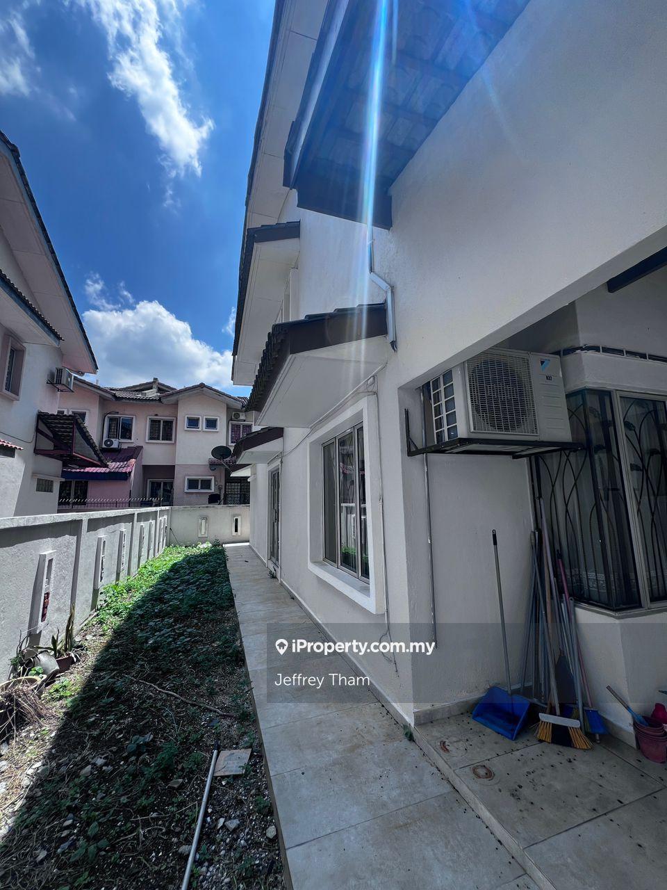 Rumah Berangkai 2 Tingkat untuk Dijual di Pju 1a, Ara Damansara oleh Jeffrey Tham - iProperty.com.my