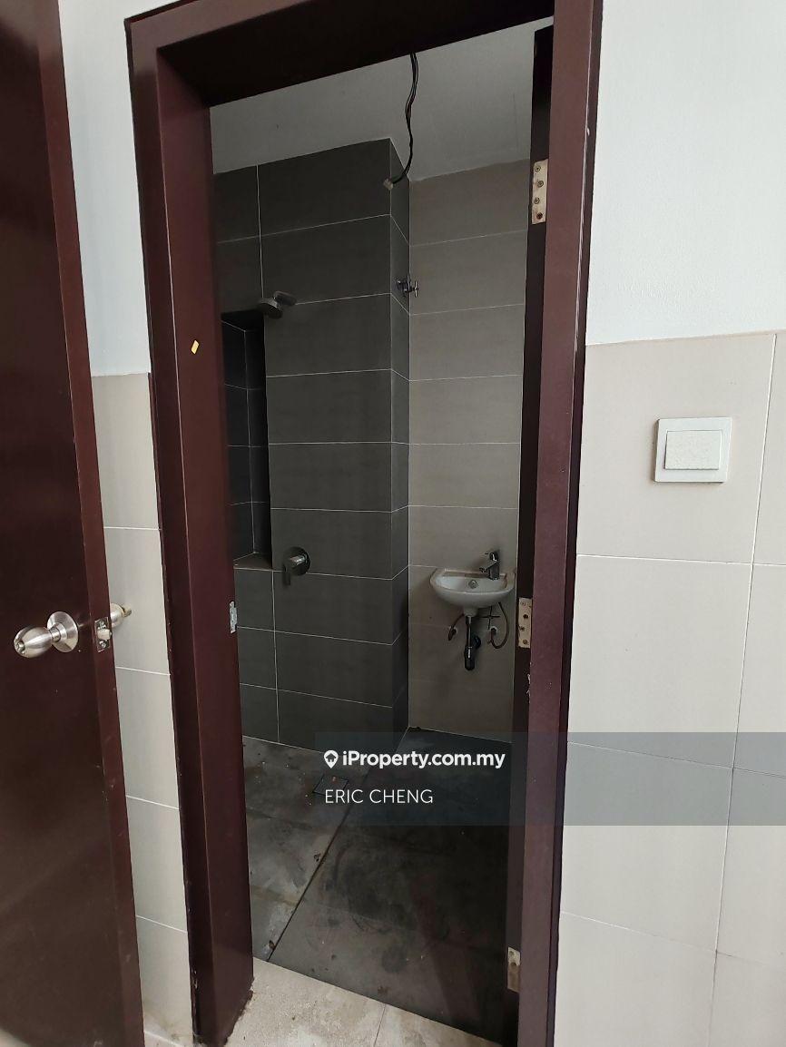 Rumah Berangkai 3 Tingkat untuk Dijual di Setia Utama, Setia Alam oleh ERIC CHENG - iProperty.com.my