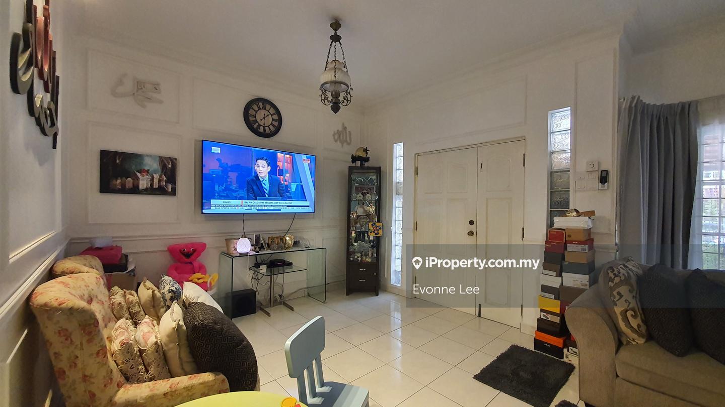 Rumah Berangkai 2 Tingkat untuk Dijual di Mutiara Homes, Mutiara Damansara, Petaling Jaya oleh Evonne Lee - iProperty.com.my