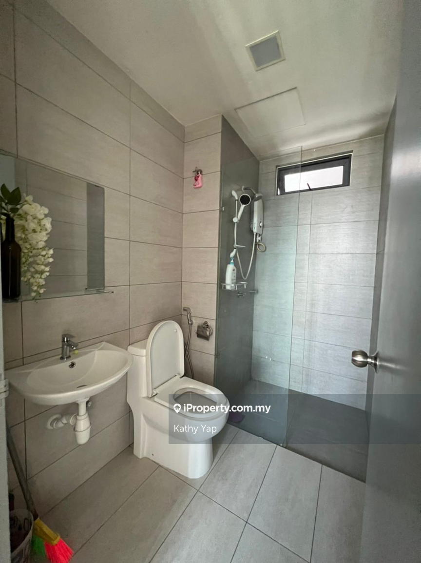 Residensi Servis untuk Disewa di KL Traders Square oleh Kathy Yap - iProperty.com.my