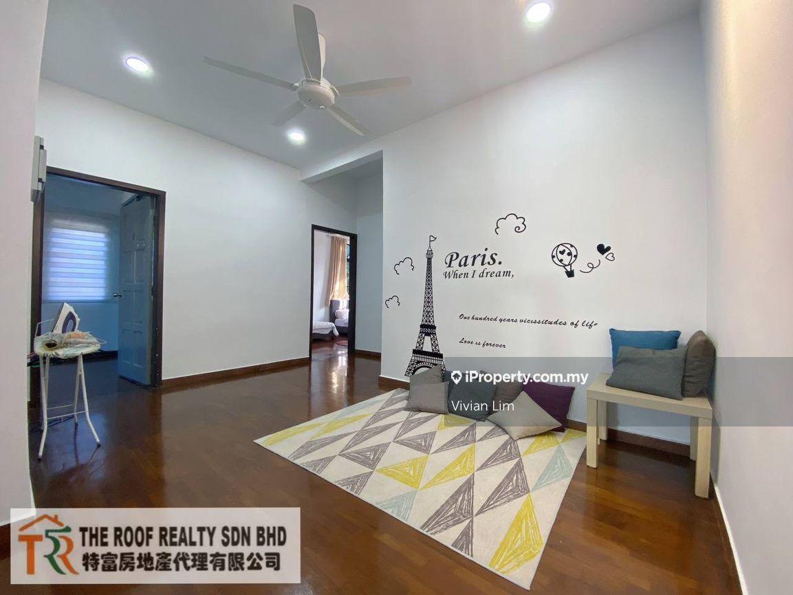Rumah Berkembar untuk Dijual di 3 Storey Semi D, Muar oleh Vivian Lim - iProperty.com.my