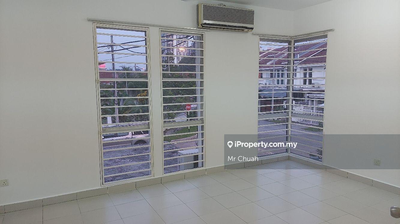 Rumah Berangkai 2 Tingkat untuk Disewa di Taman Dato Demang, Seri Kembangan oleh Mr Chuah - iProperty.com.my