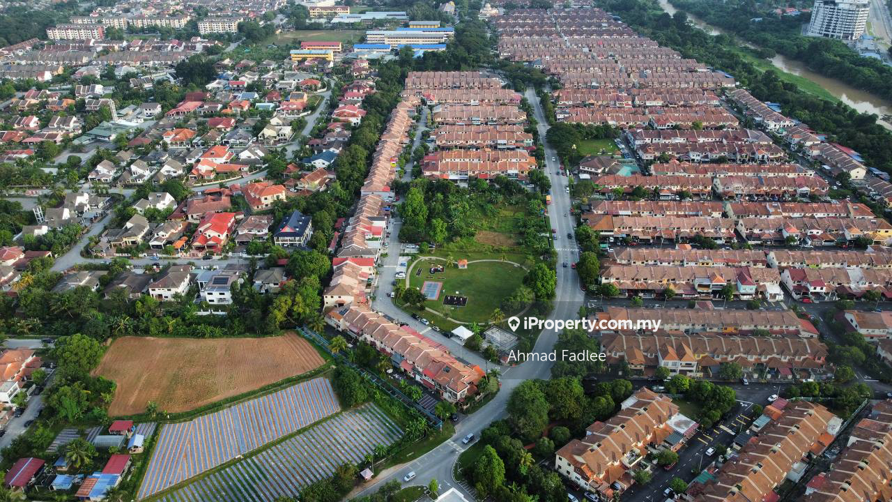Commercial Land for Sale in Seksyen 3 Bandar Baru Bangi, Bangi by Ahmad Fadlee - iProperty.com.my