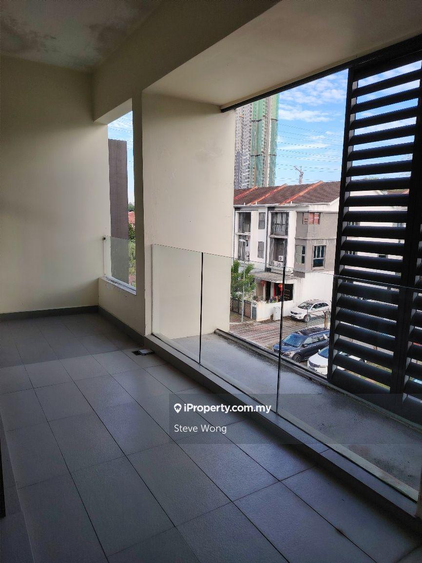 Rumah Berangkai 3 Tingkat untuk Dijual di Eden Jalil, Seri Kembangan oleh Steve Wong - iProperty.com.my