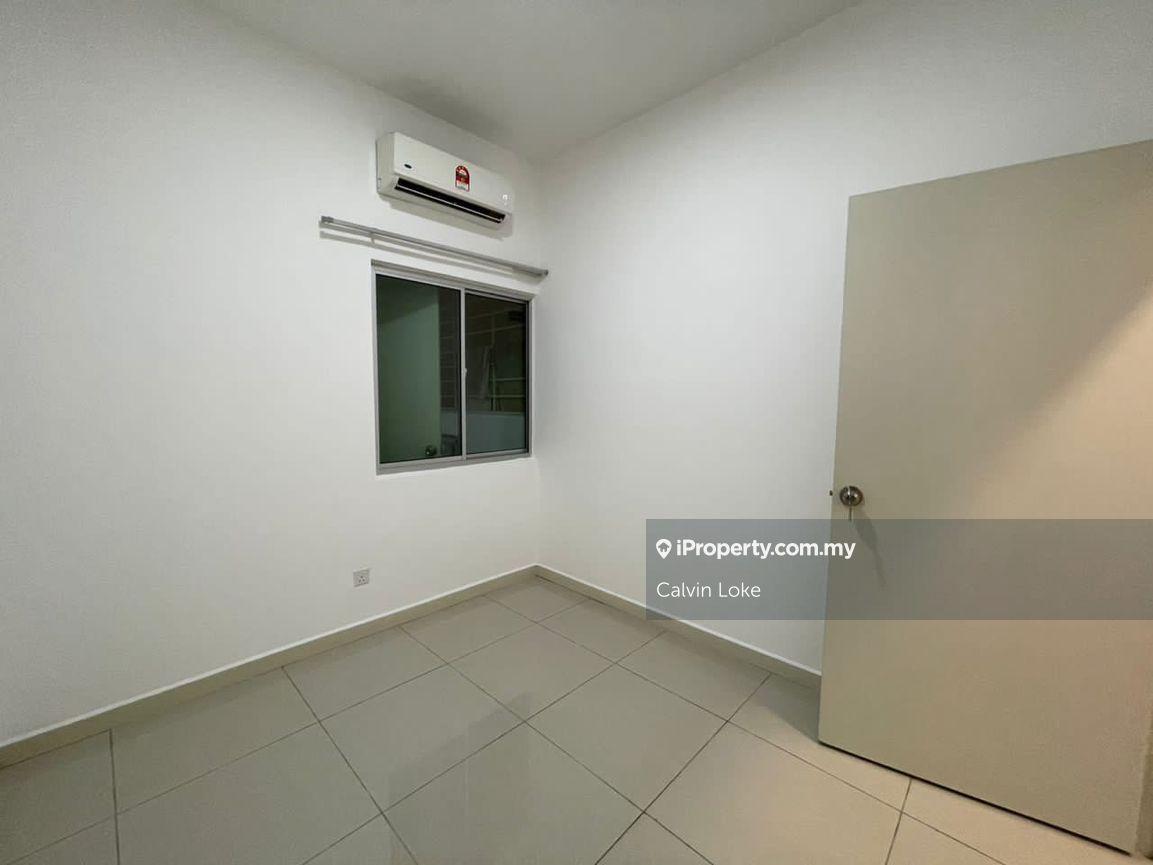 Service Residence for Sale in Savanna Executive Suite @ Southville City by Calvin Loke - iProperty.com.my