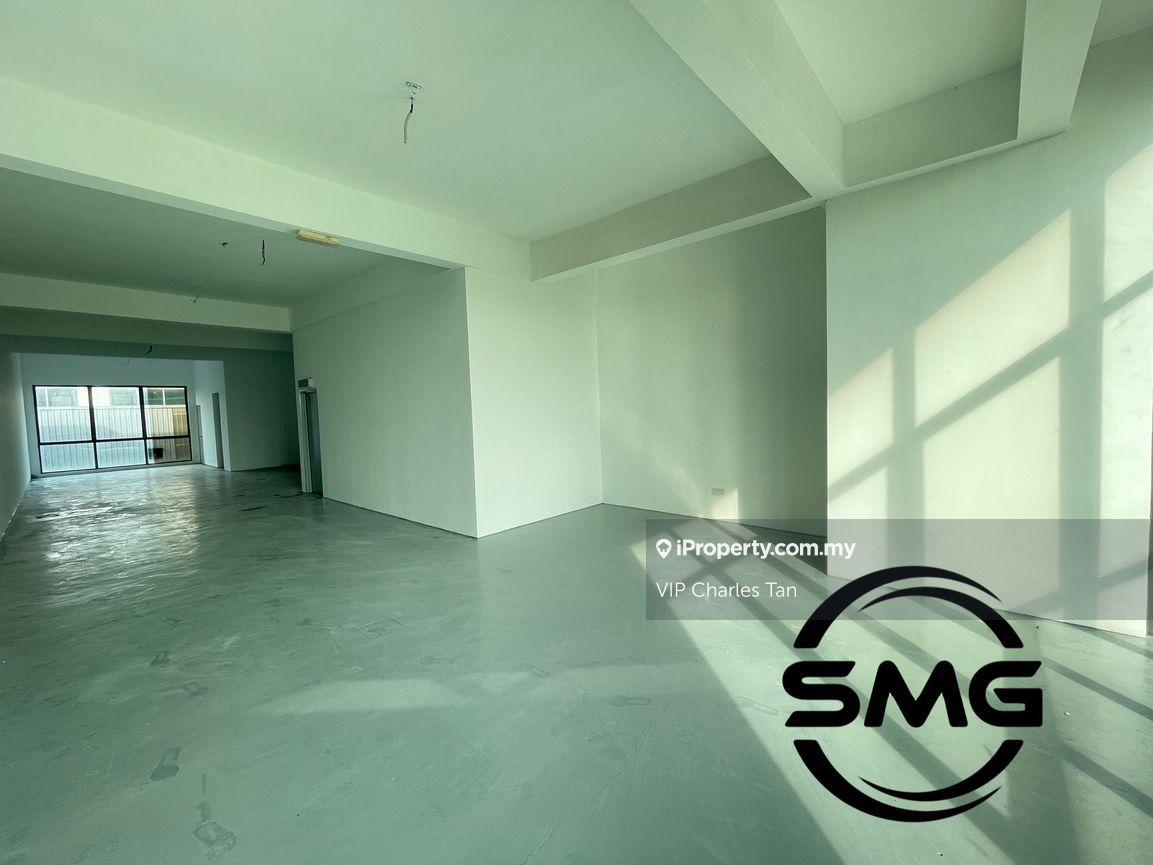 Shop-Office for Rent in 99% Good Condition 3 Storey Shoplot Jalan Permata, Banting by Charles TQL - iProperty.com.my