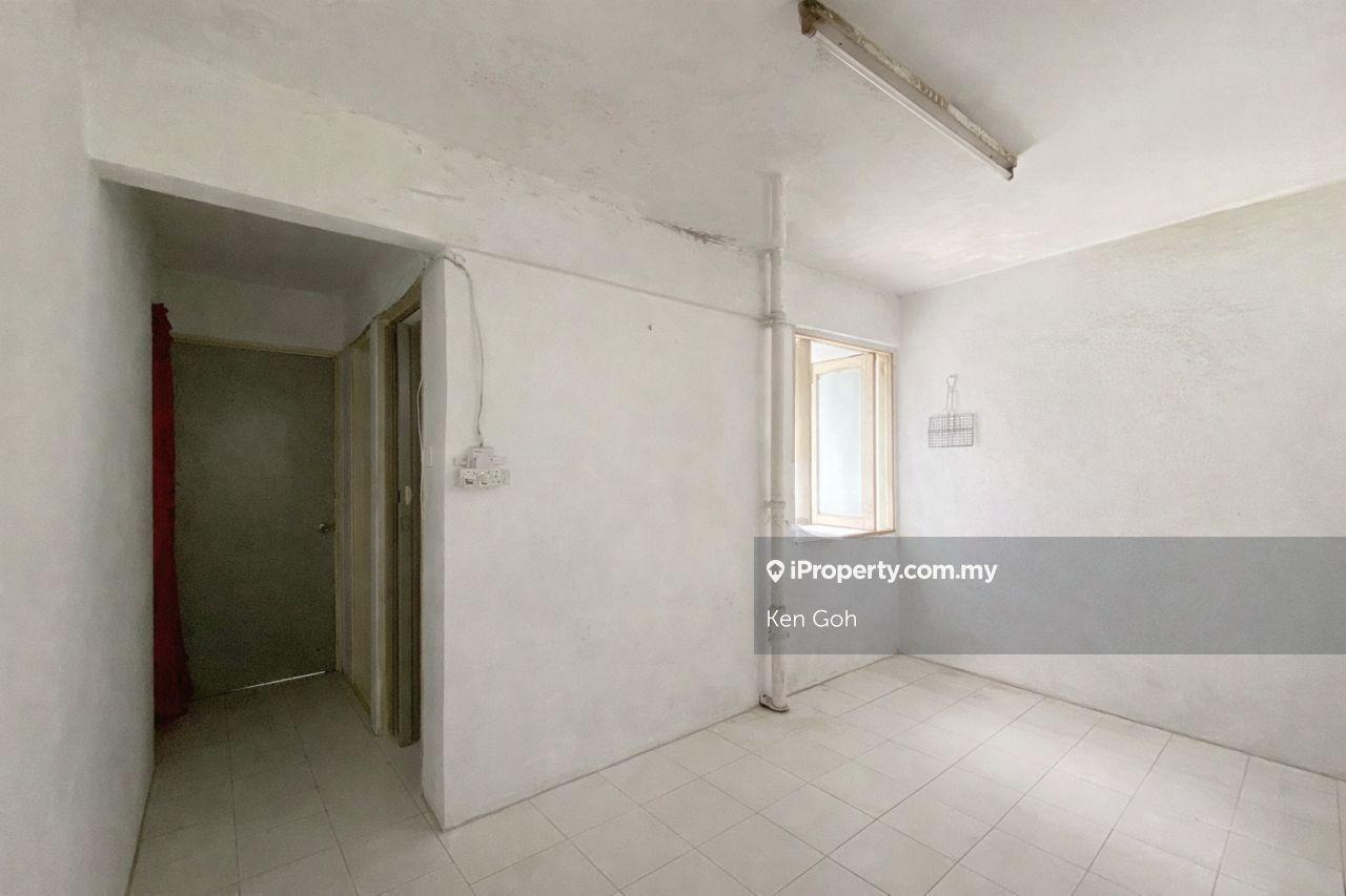 Flat for Sale in Taman Lip Sin Block 1, 3 & 5 by Ken Goh - iProperty.com.my