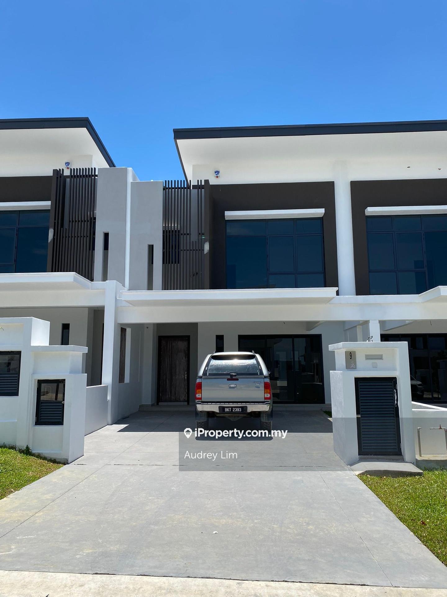 3-storey Terraced House for Sale in Jade Hills, Kajang by Audrey Lim - iProperty.com.my