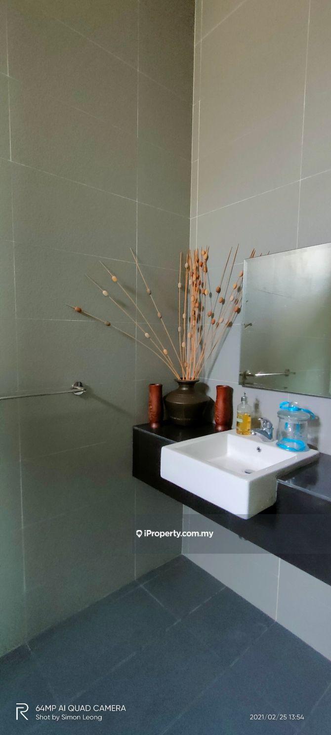 Rumah Berkembar untuk Dijual di Bukit Jelutong, Shah Alam oleh Simon Leong - iProperty.com.my