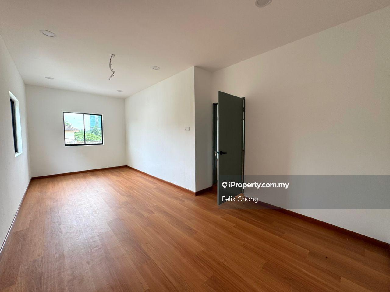 Semi-Detached House for Sale in Kampung Mahmoodiah, Johor Bahru by Felix Chong - iProperty.com.my