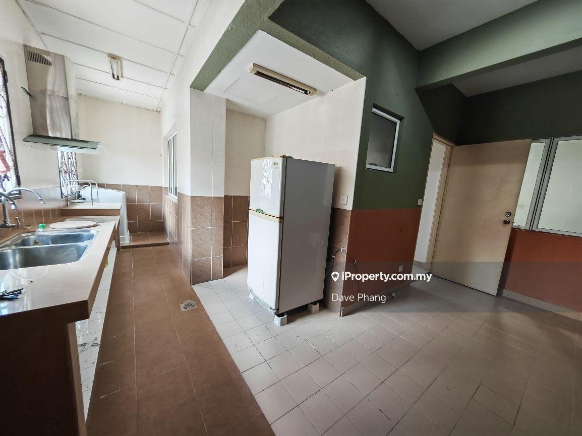 2.5-storey Terraced House for Sale in Sering Ukay, Ampang by Dave Phang - iProperty.com.my