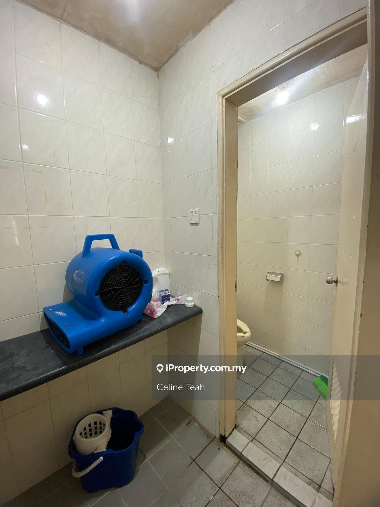 Kedai-Pejabat untuk Disewa di Centre Point, Kota Kinabalu oleh Celine Teah - iProperty.com.my