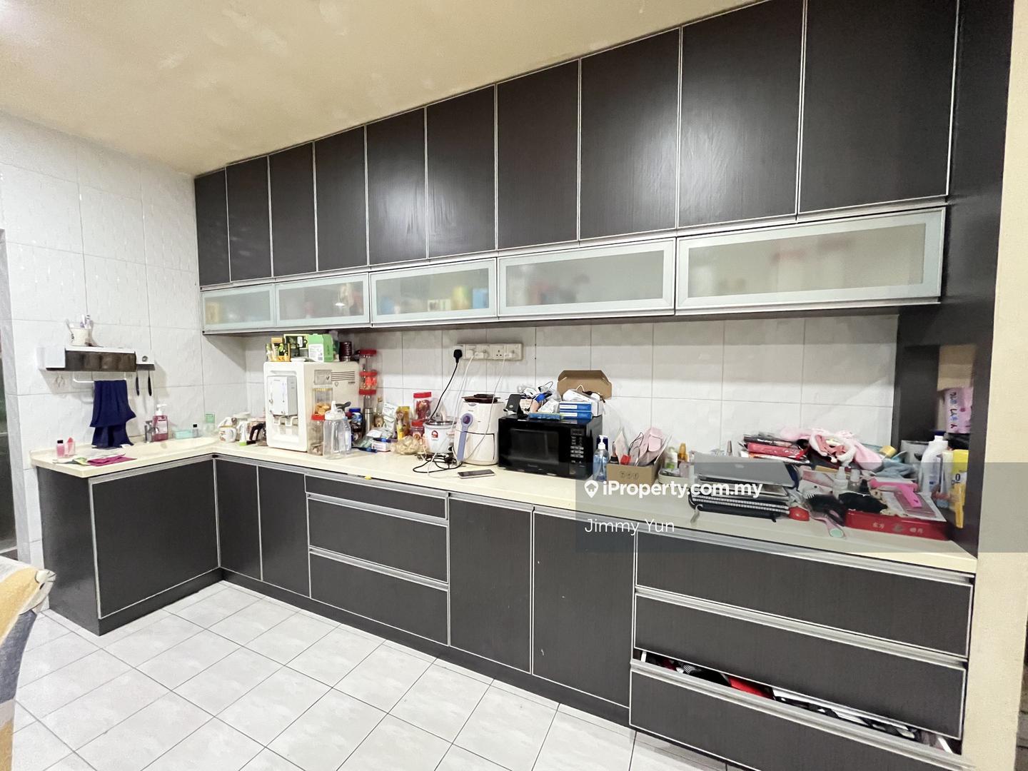 Rumah Berangkai 2.5 Tingkat untuk Dijual di Taman Bukit Serdang, Seri Kembangan oleh Jimmy Yun - iProperty.com.my