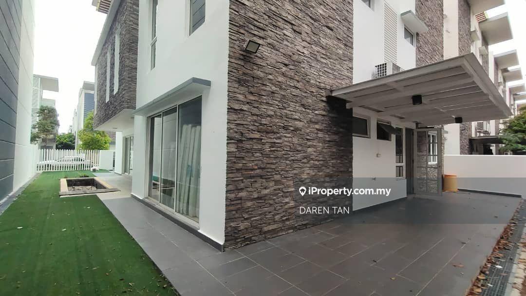 Banglo untuk Dijual di Effingham Bandar Utama, Bandar Utama oleh DAREN TAN - iProperty.com.my