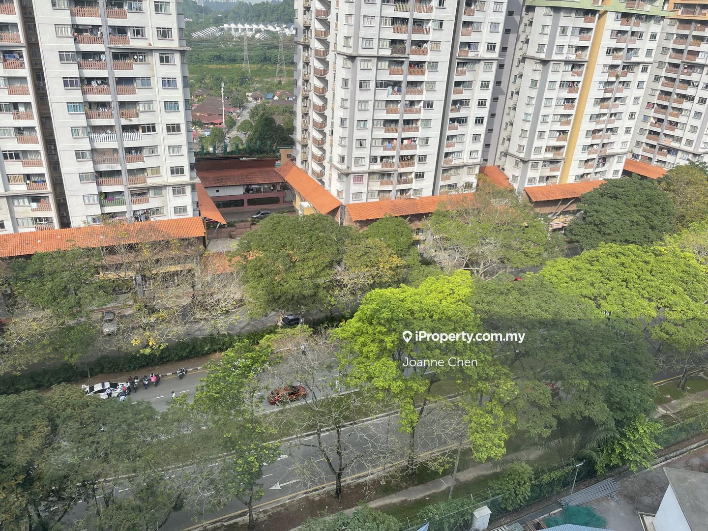 Vila Berkembar untuk Dijual di PJU 8, Damansara Perdana, Petaling Jaya oleh Joanne Chen - iProperty.com.my