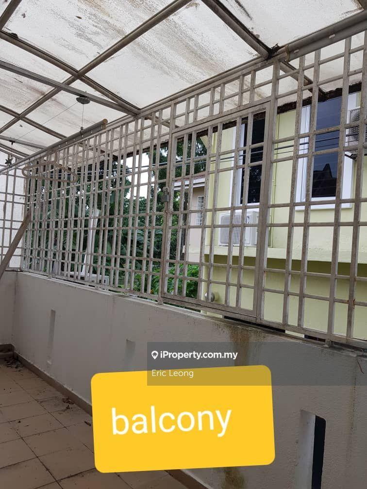 Rumah Berangkai 2 Tingkat untuk Dijual di Taman Lestari Putra, Seri Kembangan oleh Eric Leong - iProperty.com.my