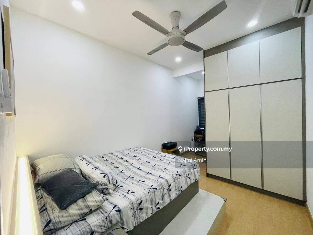 Rumah Berangkai 2 Tingkat untuk Dijual di Bandar Putera 2, Klang oleh Najmi Amin - iProperty.com.my