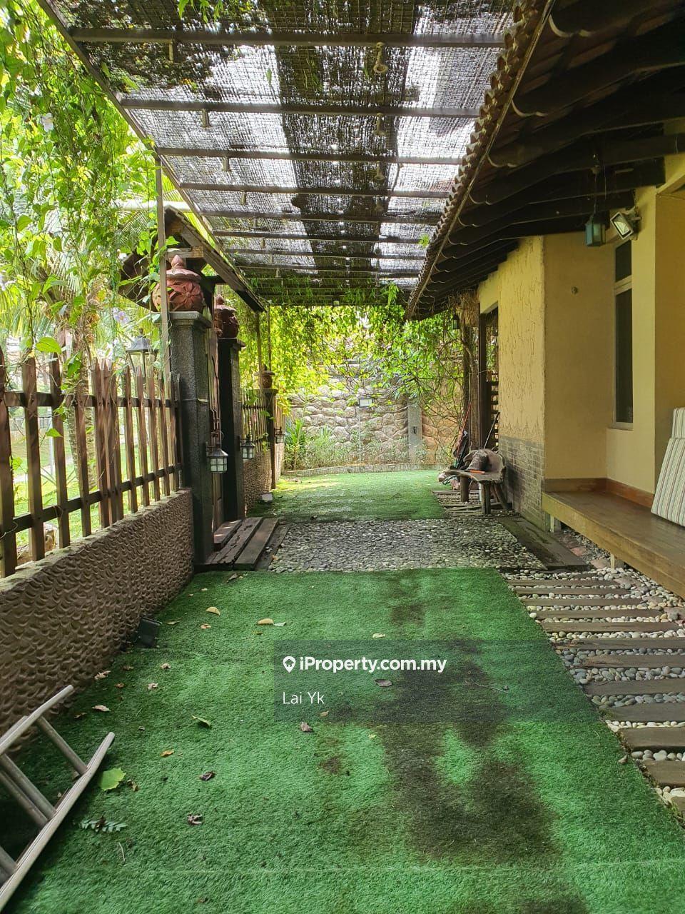 Bungalow House for Sale in Temasya Glenmarie, Glenmarie by Lai Yk - iProperty.com.my