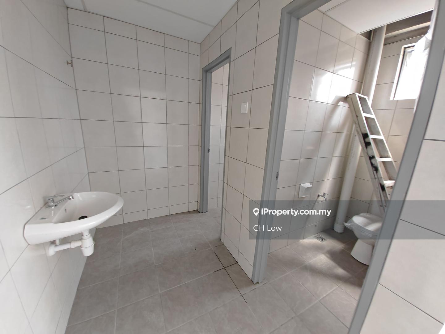 Kilang Teres untuk Dijual di Ampang, Ampang oleh CH Low - iProperty.com.my