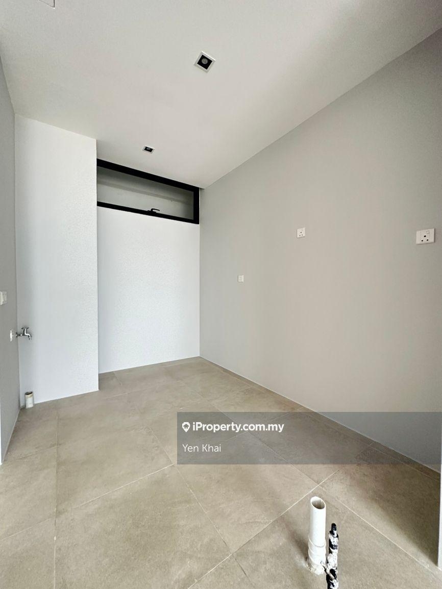 Service Residence for Sale in Lumi Tropicana by Yen Khai - iProperty.com.my