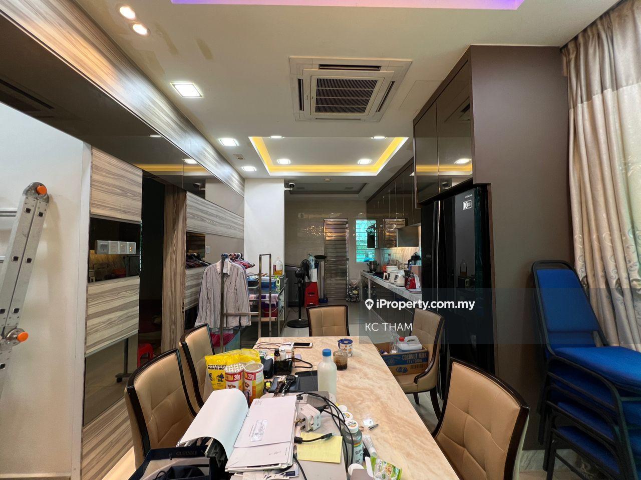 Rumah Berangkai 2 Tingkat untuk Dijual di Ixora Residences @ Bandar Seri Coalfields, Sungai Buloh oleh KC THAM - iProperty.com.my