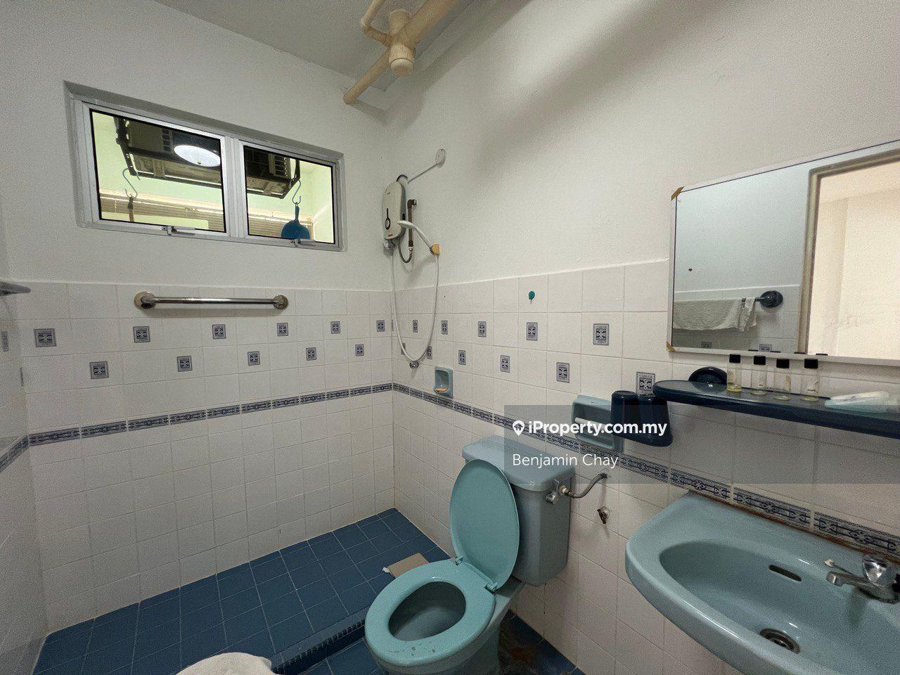 Apartment for Sale in Laguna Condo Resort by Benjamin Chay - iProperty.com.my