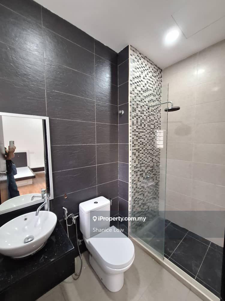 Bungalow House for Sale in Bandar Puteri Puchong, Puchong by Shanice Low - iProperty.com.my