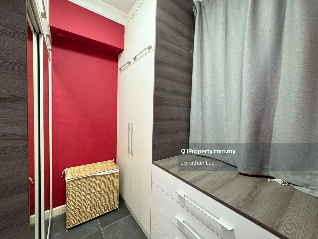 Kondominium untuk Dijual di The Straits View Condominium oleh Jonathan Lee - iProperty.com.my