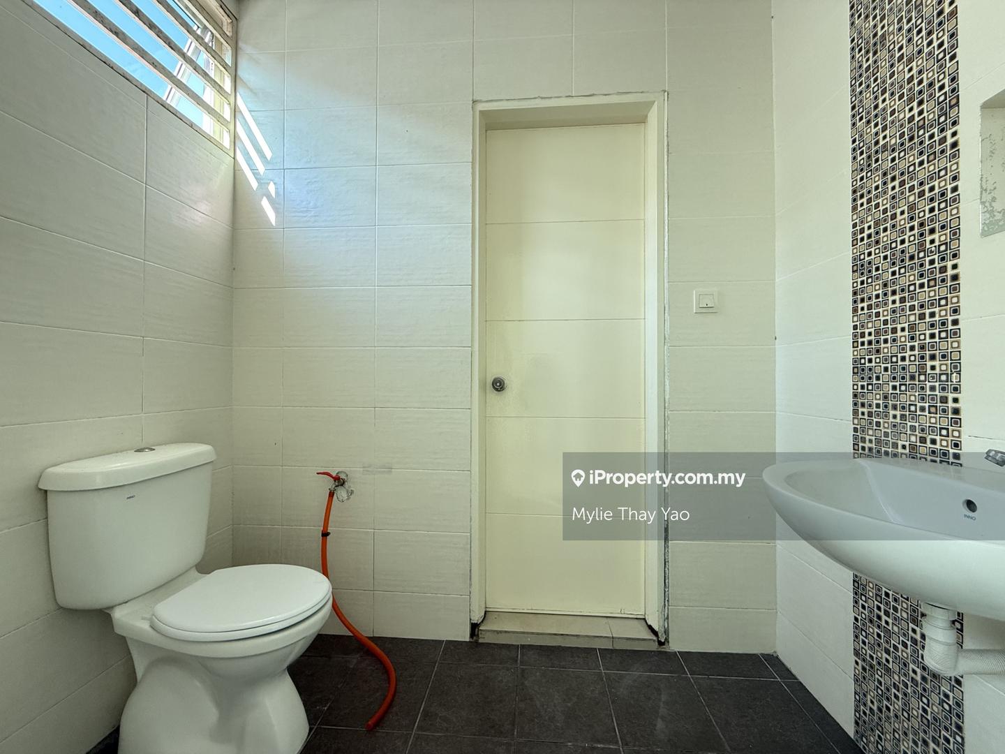 Rumah Berangkai 2 Tingkat untuk Dijual di Seremban 2, Seremban oleh Mylie Thay Yao - iProperty.com.my