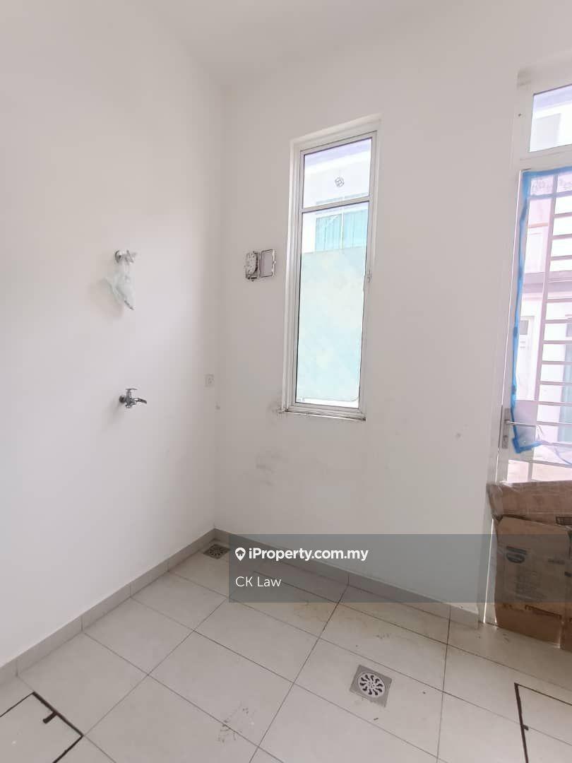 Rumah Berangkai 2 Tingkat untuk Disewa di Eco Majestic, Semenyih oleh CK Law - iProperty.com.my