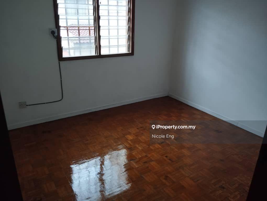 Rumah Berangkai 2 Tingkat untuk Dijual di Lestari Perdana,Puncak Jalil,Bandar Putra Permai, Seri Kembangan oleh Nicole Eng - iProperty.com.my