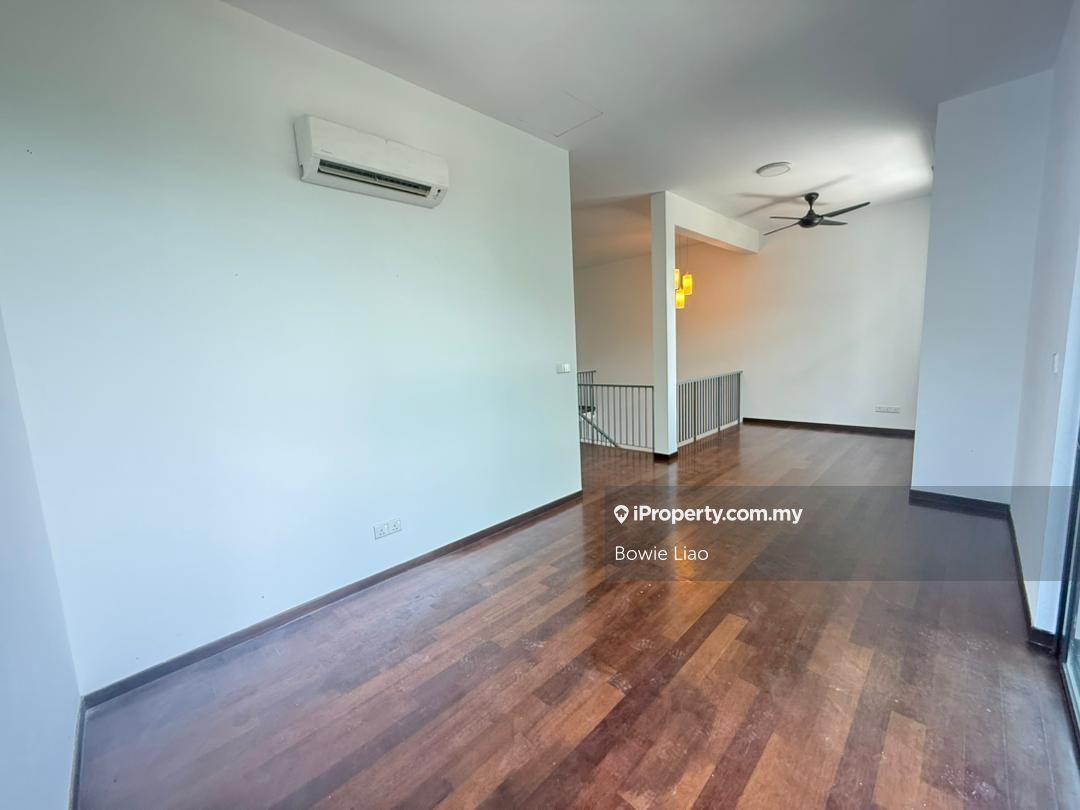 Semi-Detached House for Sale in Bukit Rahman Putra, Sungai Buloh by Bowie Liao - iProperty.com.my