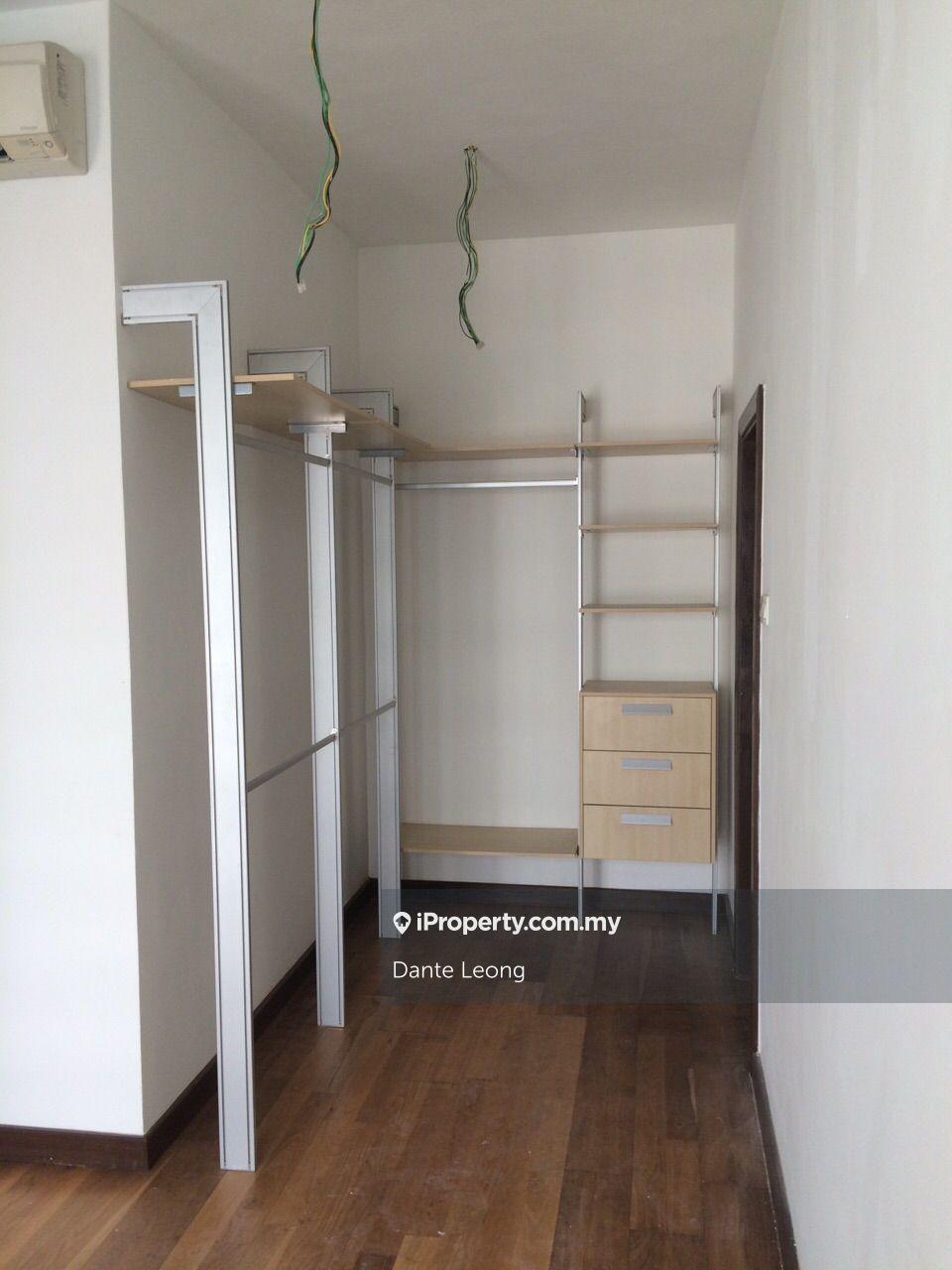 Service Residence for Sale in Regalia Residence by Dante Leong - iProperty.com.my