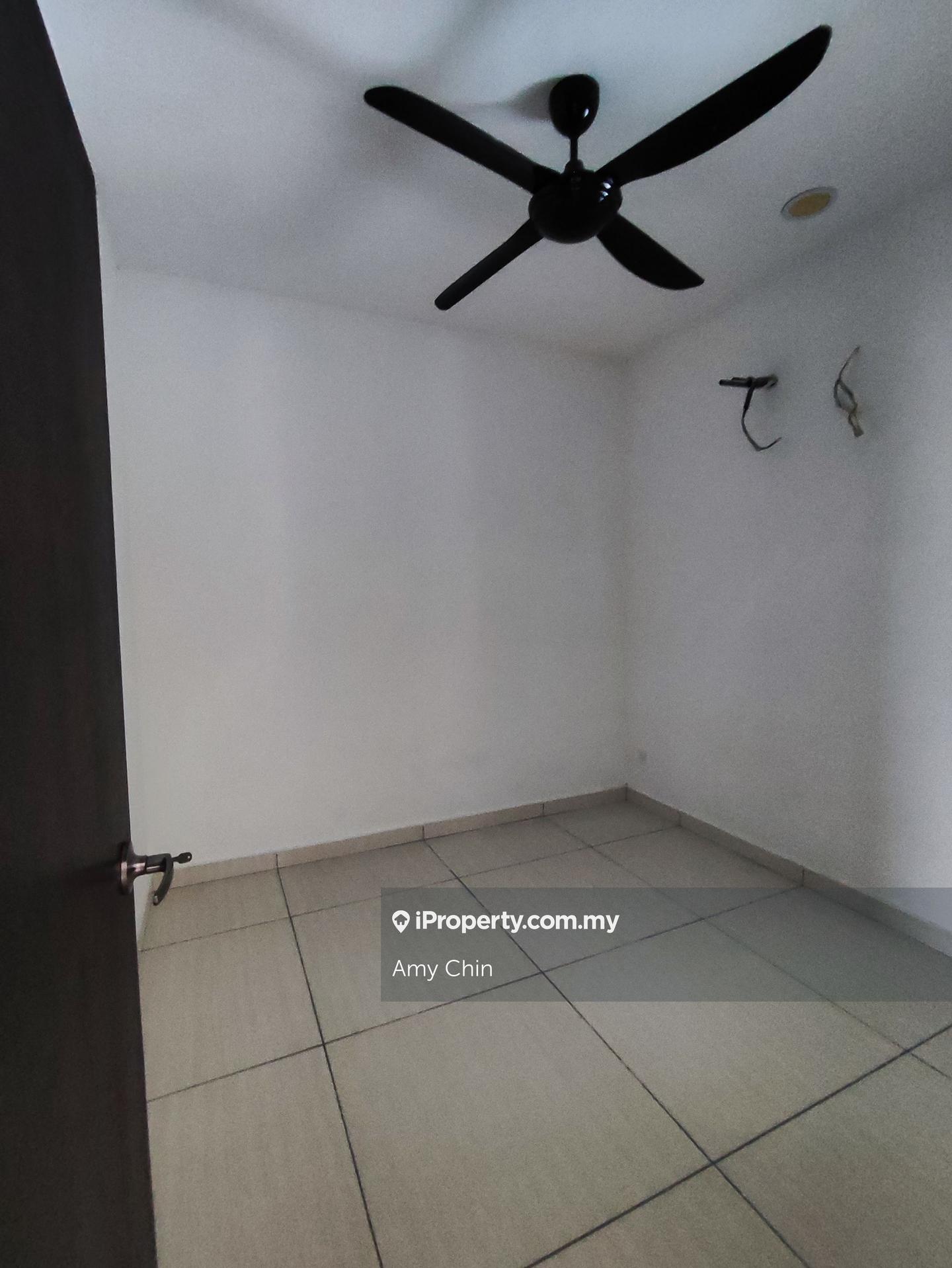 Rumah Bandar untuk Dijual di Wira Heights, Bandar Sungai Long oleh Amy Chin - iProperty.com.my