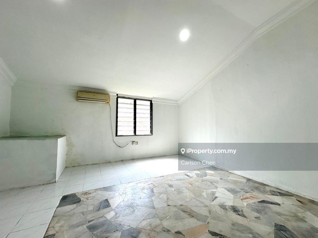 Rumah Berangkai 1.5 Tingkat untuk Dijual di Seksyen 28, Shah Alam oleh Carlson Chee - iProperty.com.my